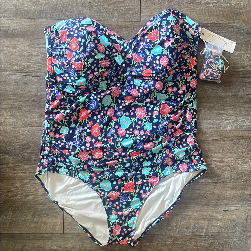 NWT Anne Cole floral one piece swimsuit
